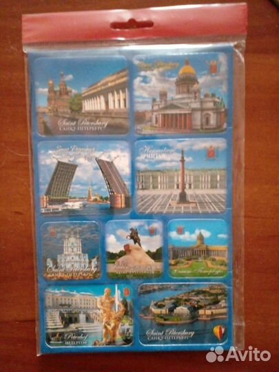 Набор магнитиков в упаковке