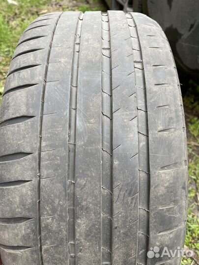 Michelin Pilot Sport 4 S 225/40 R19