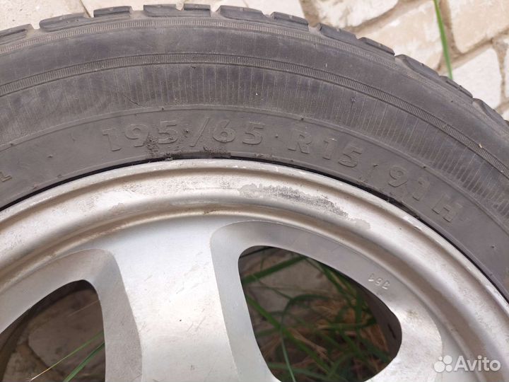 Колеса в сборе r15 5*108 летние на волгу