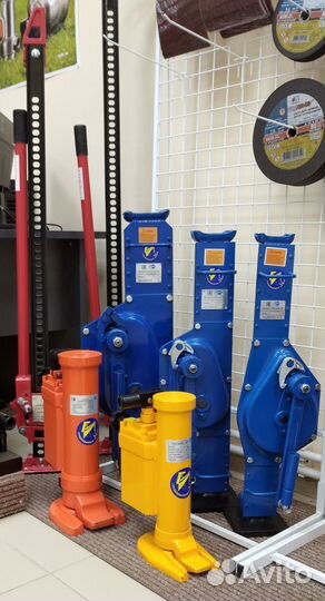 Домкраты реечные (новые)