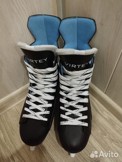 Коньки хоккейные 44 размер