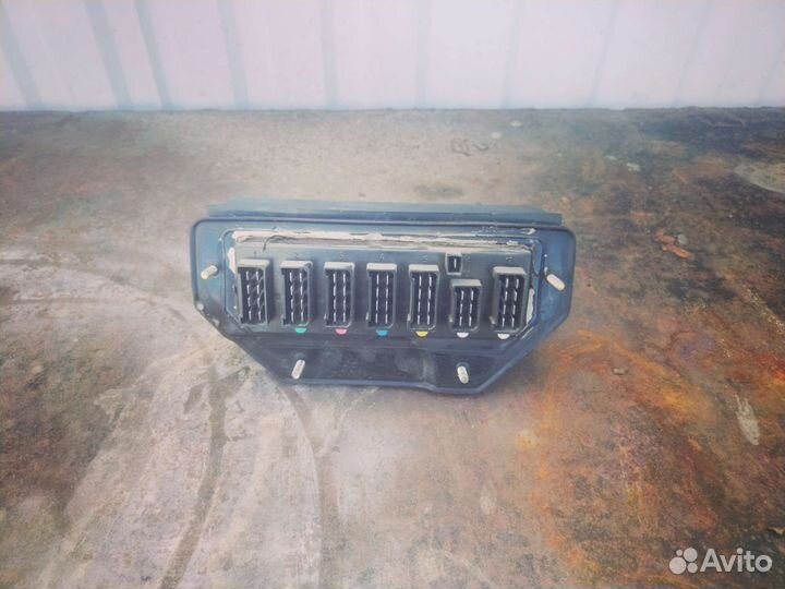 Монтажный блок ваз 2107