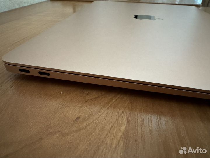 MacBook Air M1 13