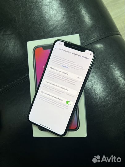 iPhone X, 256 ГБ