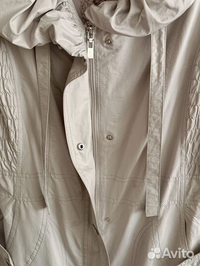 Плащ женский