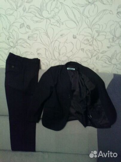 2 костюма и рубашки