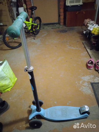 Самокат детский трехколесный