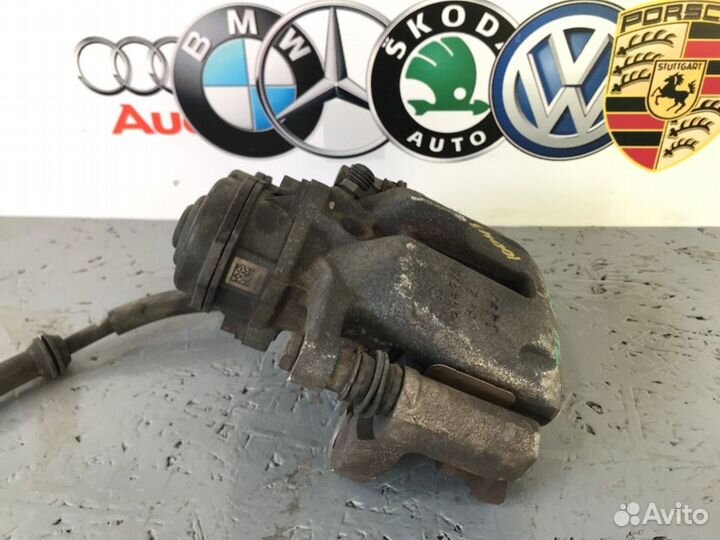 Суппорт тормозной задний левый Audi A5 8T cala