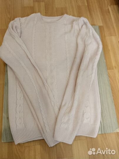 Свитер женский шерстяной 46 зимний