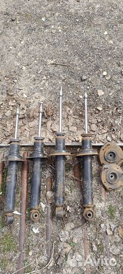 Амортизаторы toyota mark 2 jzx90