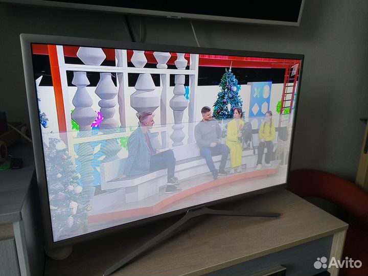 Телевизор samsung ue32m5550auxru на запчасти или д