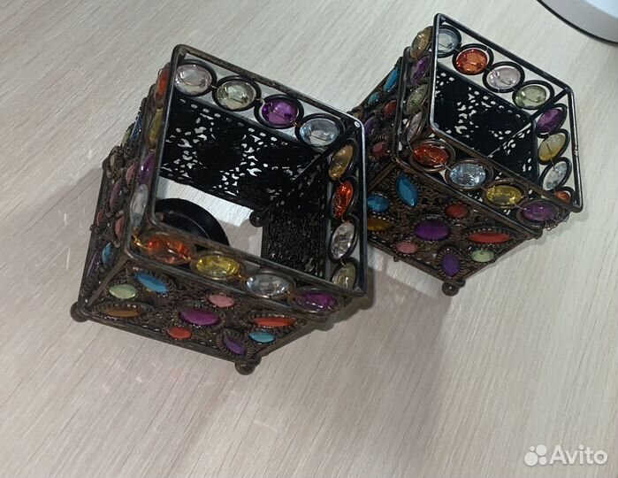 Подсвечники