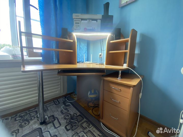 Компьютерный стол бу