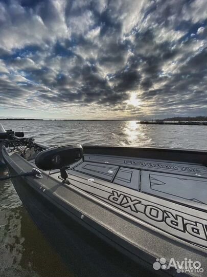 Рыбалка с гидом, организация рыбалки, обучение