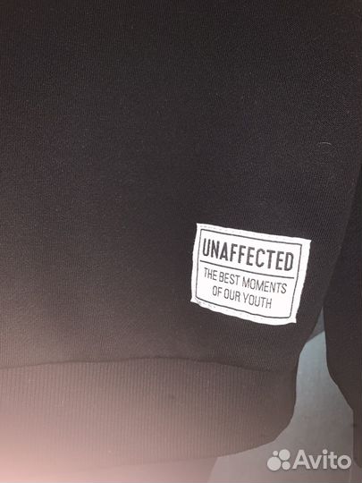 Свитшот unaffected