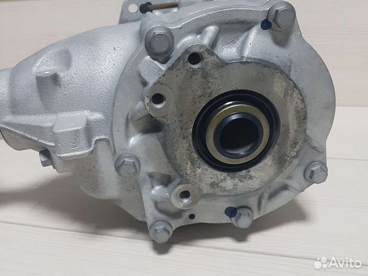 Редуктор передний Evoque 2.0 Freelander2 2.0