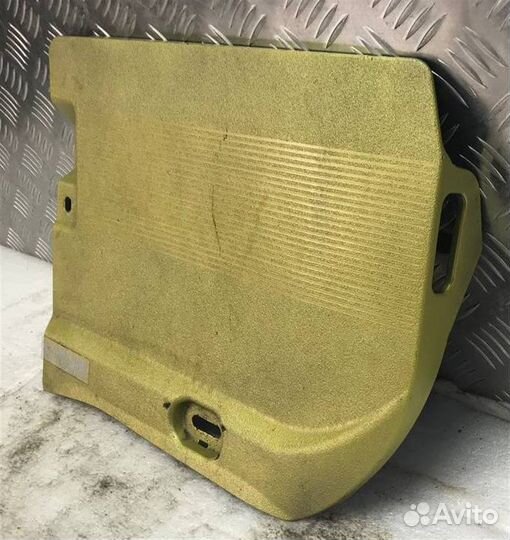 Крышка инвертора Toyota Prius ZVW30 2ZR 2012