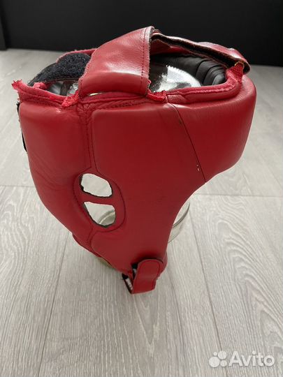 Боксерский шлем adidas