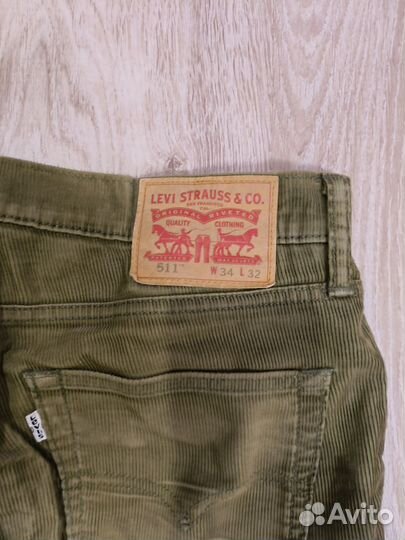 Levi's вельветовые джинсы хаки