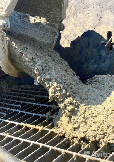 Бетон / с доставкой / м550