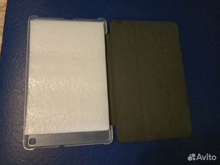 Чехол для планшета