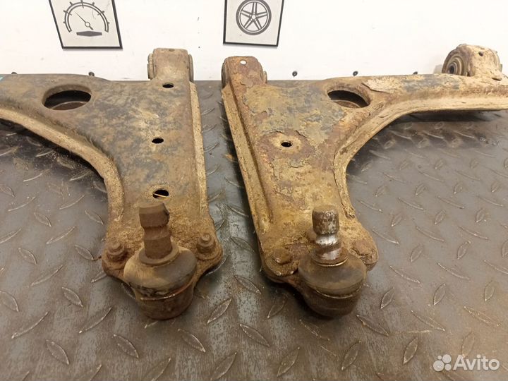 Рычаг передний для Opel Vectra B