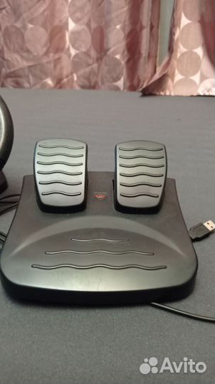 Игровой руль с педалями для пк trust GXT 570