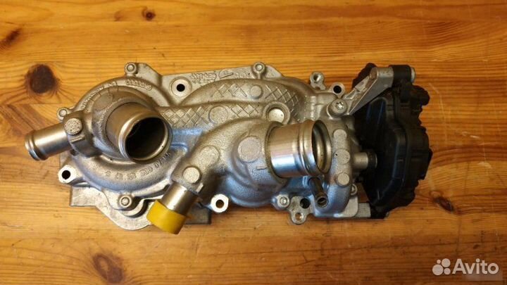 Водяная помпа Volkswagen Passat B8