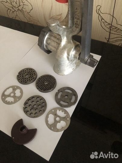 Мясорубка б/у без ножа