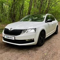 Skoda Octavia 1.8 AMT, 2018, 127 300 км, с пробегом, цена 2 350 000 руб.