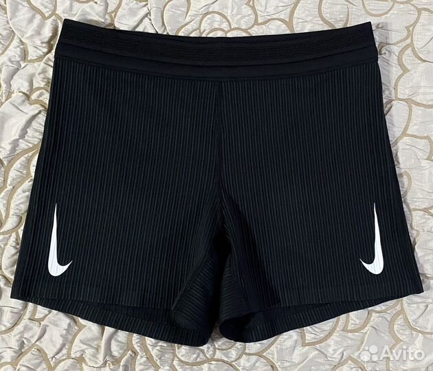 Спортивные шорты nike m