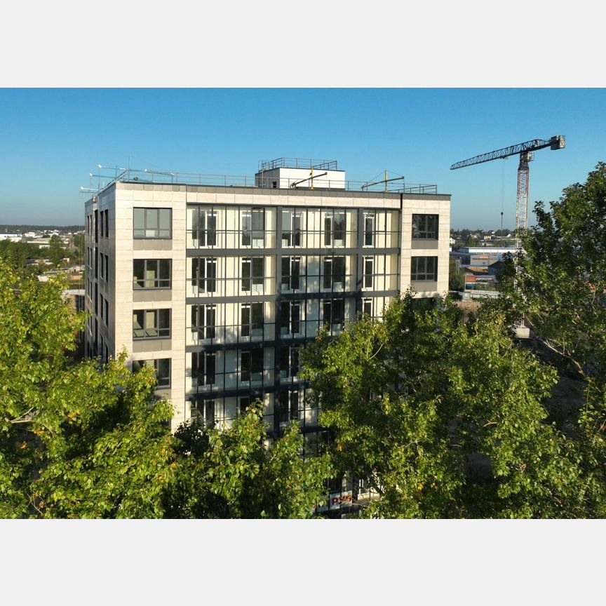 4-к. квартира, 95,2 м², 8/8 эт.
