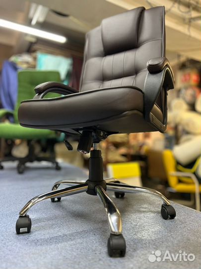 Компьютерное кресло