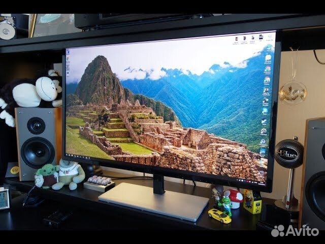 Игровой монитор 31.5
