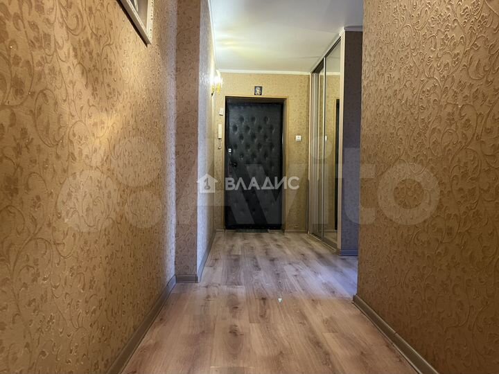 3-к. квартира, 73 м², 6/10 эт.