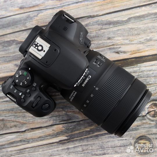 Canon EOS 850D Kit EF-S 18-135