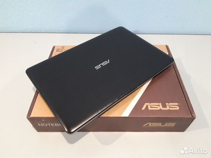 Новый мощный ноутбук в коробке/Гарантия 1год/SSD