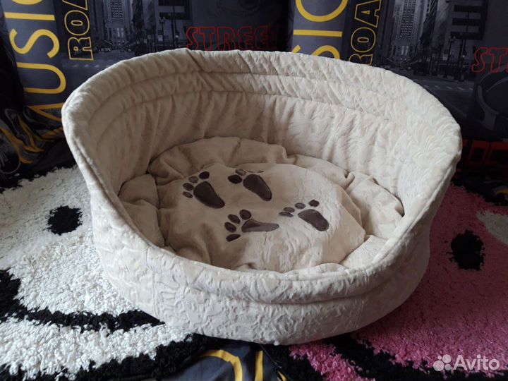 Лежанки для домашних питомцев