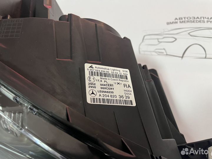 Передняя правая фара Mercedes W204 рестайлинг