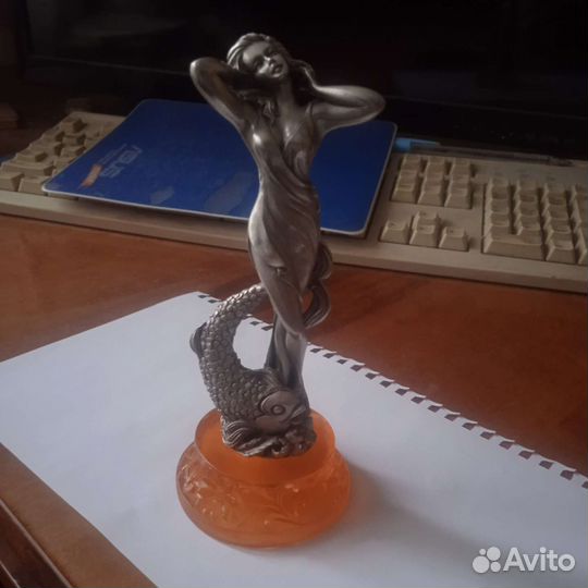 Оловянные статуэтки