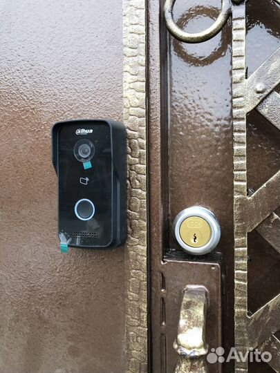 Видеонаблюдение (домофон )