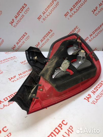 Фонарь задний левый Nissan Teana J31 VQ23 2005