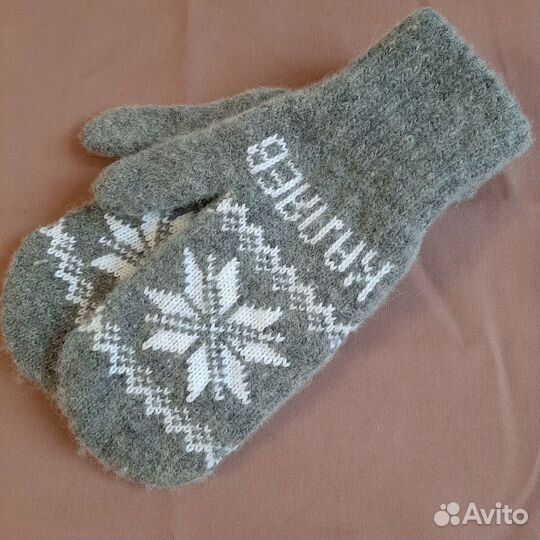 Варежки новые