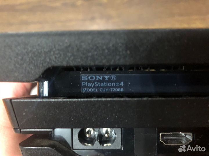 Sony Playstation 4 Pro + игры