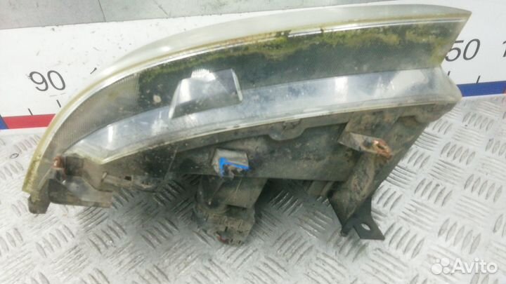 Фара Ford Ranger (2006-2012)