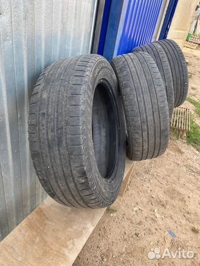 Nokian Tyres Hakka Blue 215/60 R17