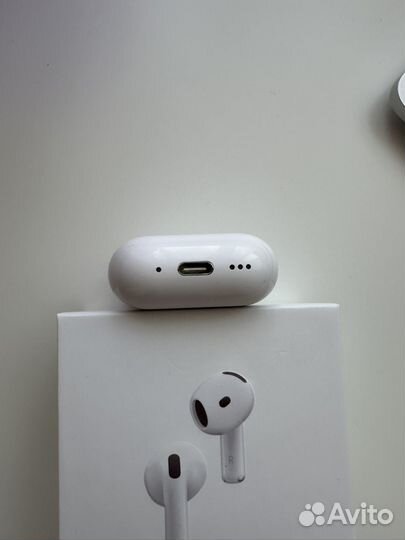 Наушники apple AirPods 4 с шумоподавлением