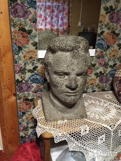 Бюст Кирова