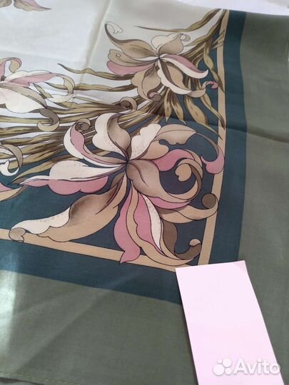 Павлово посадский платок, шёлк