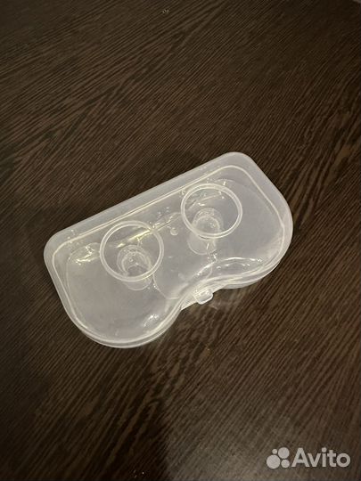 Накладки на грудь